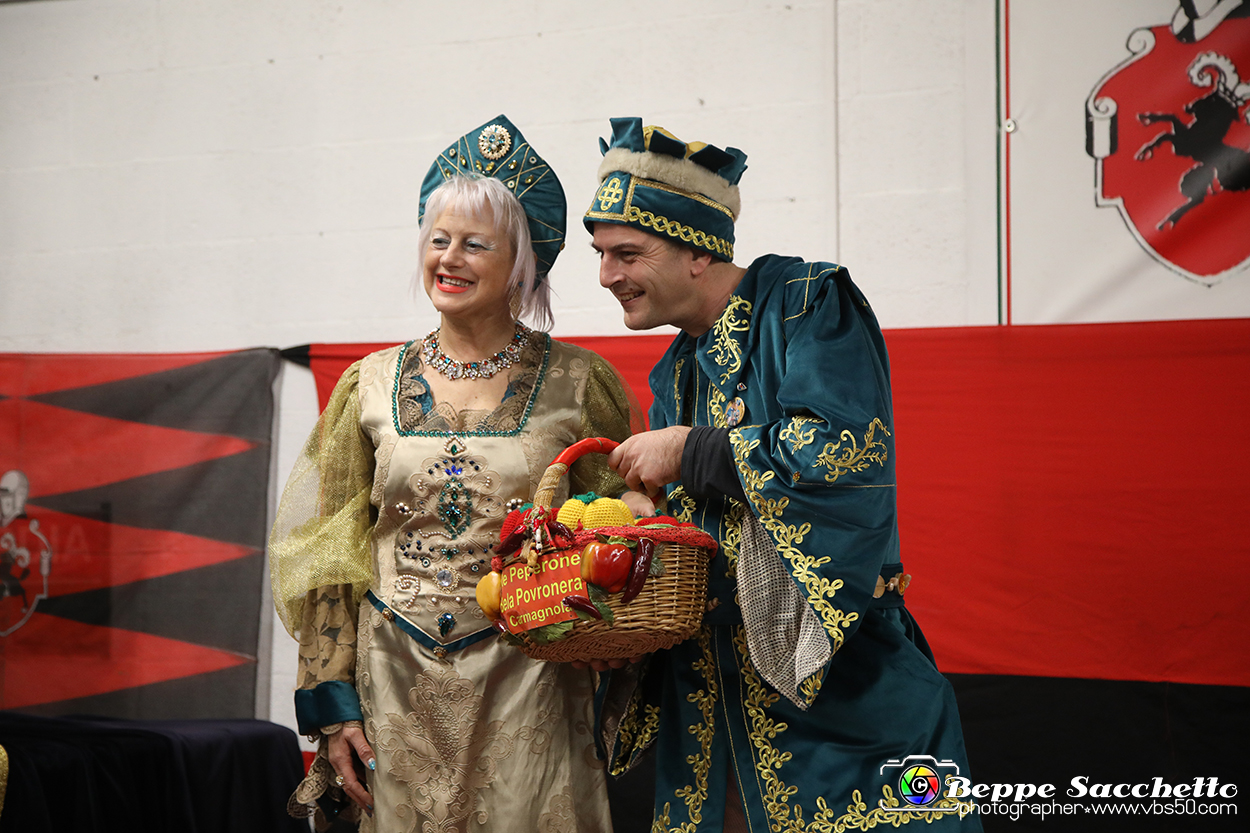 VBS_4429 - Investitura Re Peperone e Bela Povronera Carnevale di Carmagnola 2024.jpg